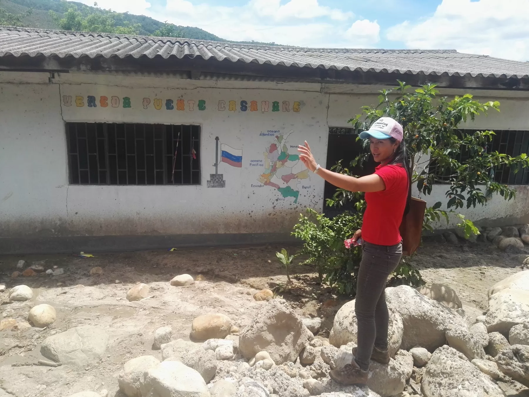 Autoridades educativas evaluaron las posibilidades para garantizar el derecho a la educación a los 10 niños que se vieron afectados por la avalancha ocurrida el pasado 06 de mayo.